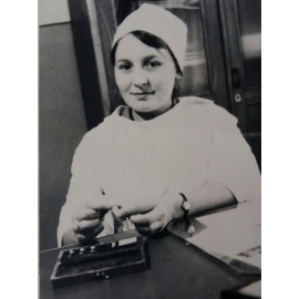 Захарова Нина Михайловна